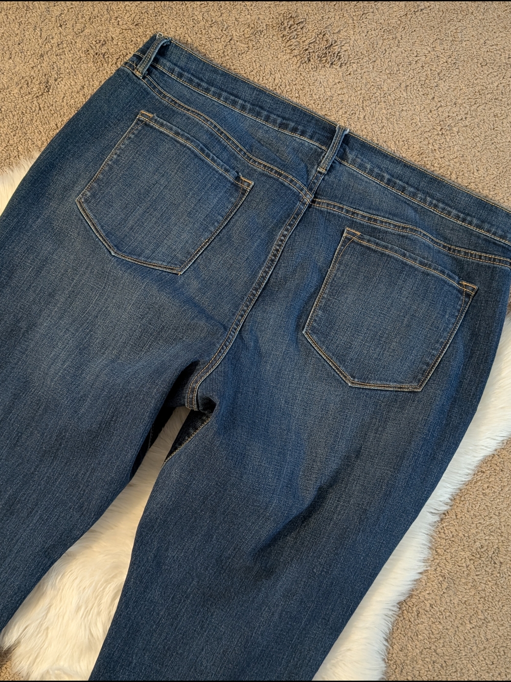 Old Navy Medium Dark Blue Straight Leg High Rise Jeans Size 18 - Picture 8 of 12